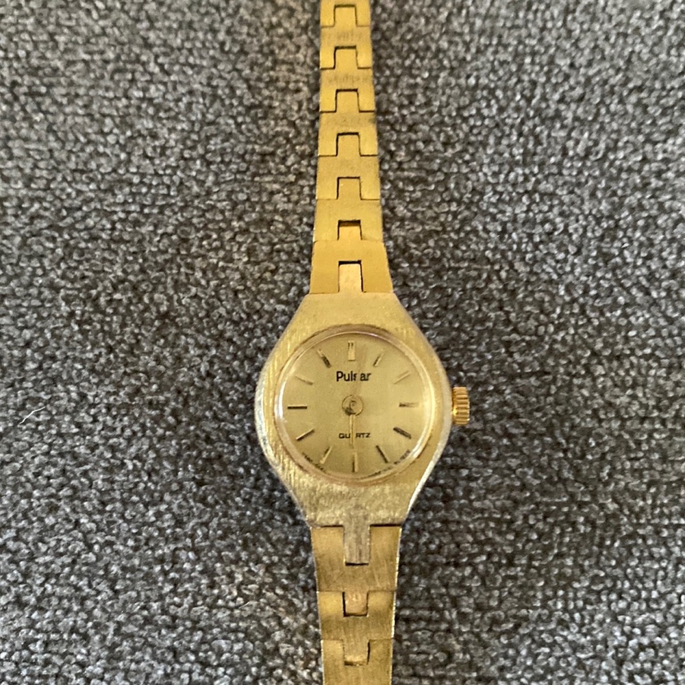 Pulsar watch